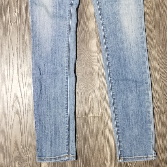 Pacsun Bullhead Low Rise Skinniest Light Wash Jeans Size 26 - Picture 4 of 6